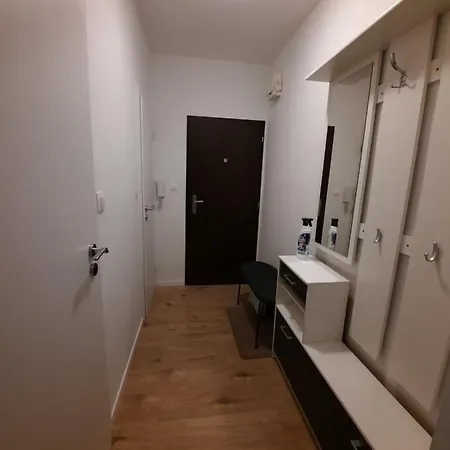 Apartman Klimka With Balcony, Free Wifi And Free Parking *