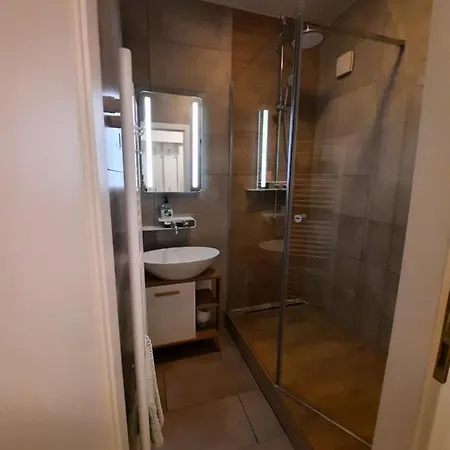 Klimka With Balcony, Free Wifi And Free Parking ברטיסלאבה