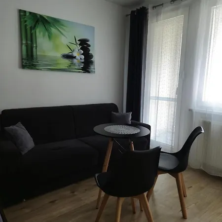 Klimka With Balcony, Free Wifi And Free Parking