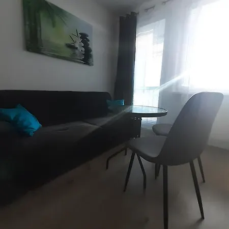 Διαμέρισμα Klimka With Balcony, Free Wifi And Free Parking Μπρατισλάβα