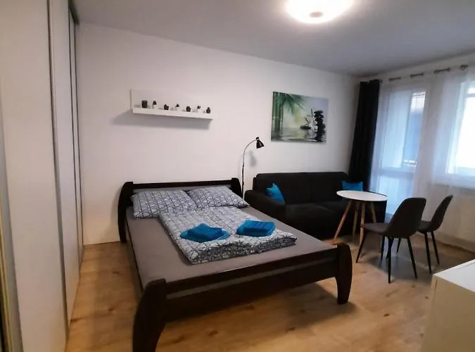 Klimka With Balcony, Free Wifi And Free Parking Apartamento Bratislava