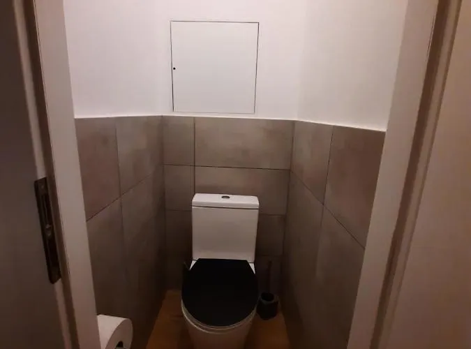 Apartment Klimka With Balcony, Free Wifi And Free Parking