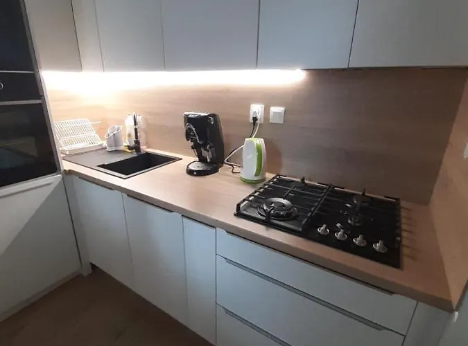 Klimka With Balcony, Free Wifi And Free Parking Apartment