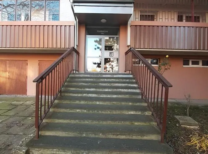 Klimka With Balcony, Free Wifi And Free Parking * Μπρατισλάβα